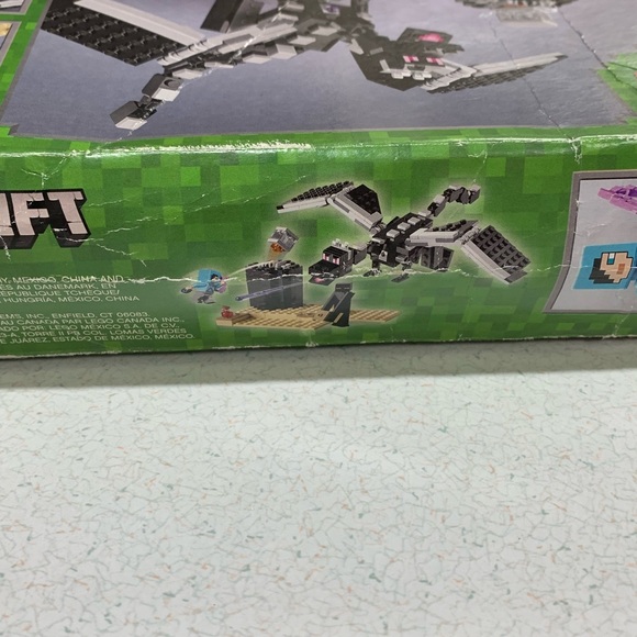 LEGO 21151 Minecraft The End Battle 222 Retired Set Brand New DAMAGED BOX - Picture 11 of 16